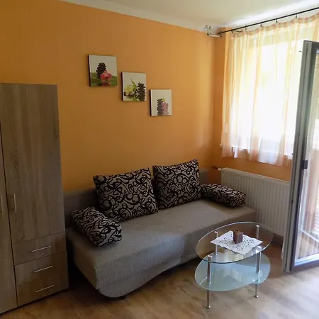 Narcisz Apartmán