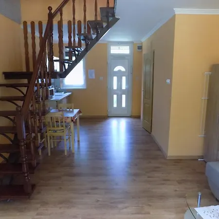 Narcisz Apartmán Gyula